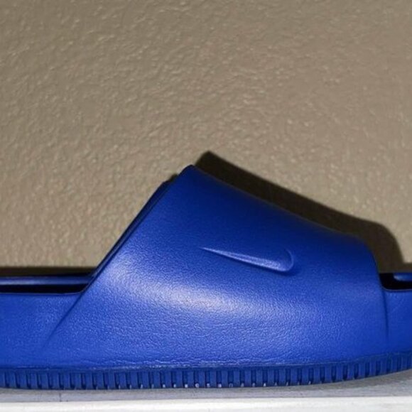 Nike Slides Size 11 - Picture 1 of 4